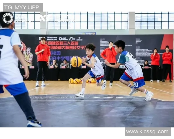 成都篮球队个人能力提升的热议与未来发展探讨 成都篮球队个人能力提升的热议与未来发展探讨